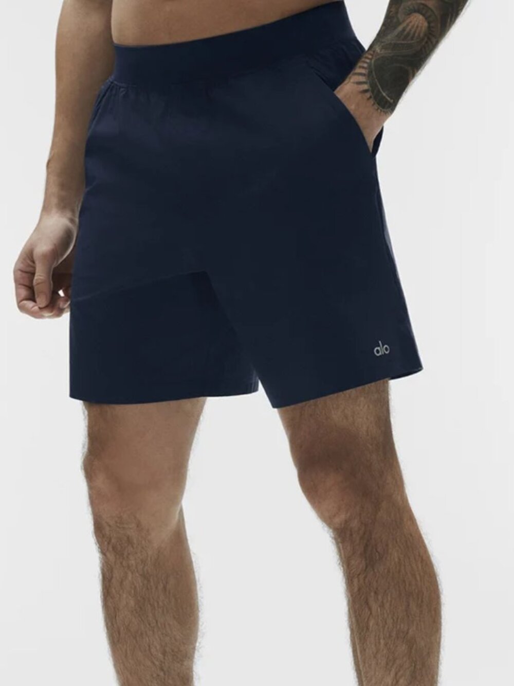 Alo Yoga 7" Repetition Short Navy Blue Men's Medium NWT